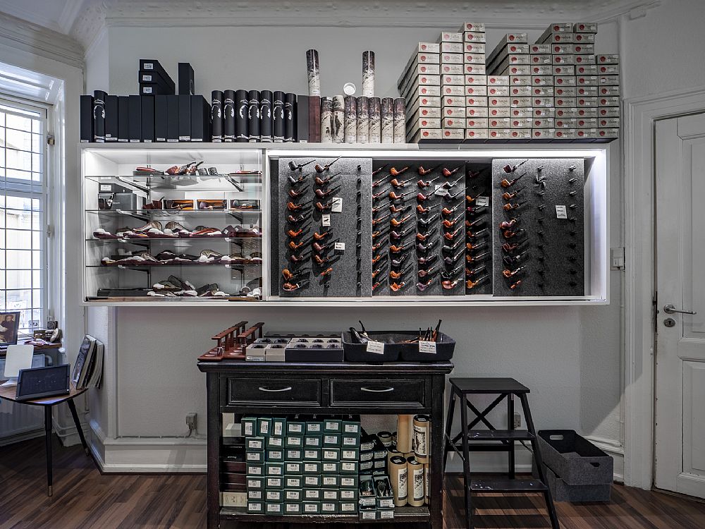 The Danish Pipe Shop — interiør